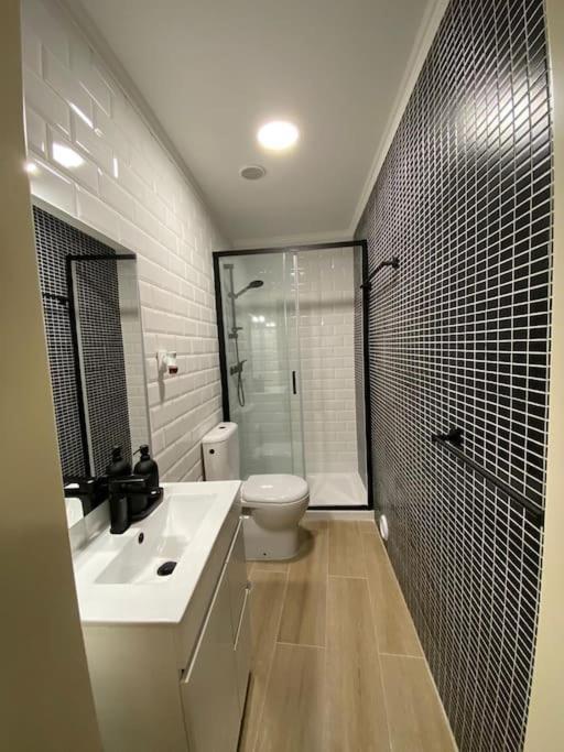 דירות ליסבון Artistic Digital Getaway - Patio & Great Location! מראה חיצוני תמונה