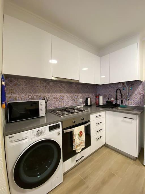 דירות ליסבון Artistic Digital Getaway - Patio & Great Location! מראה חיצוני תמונה